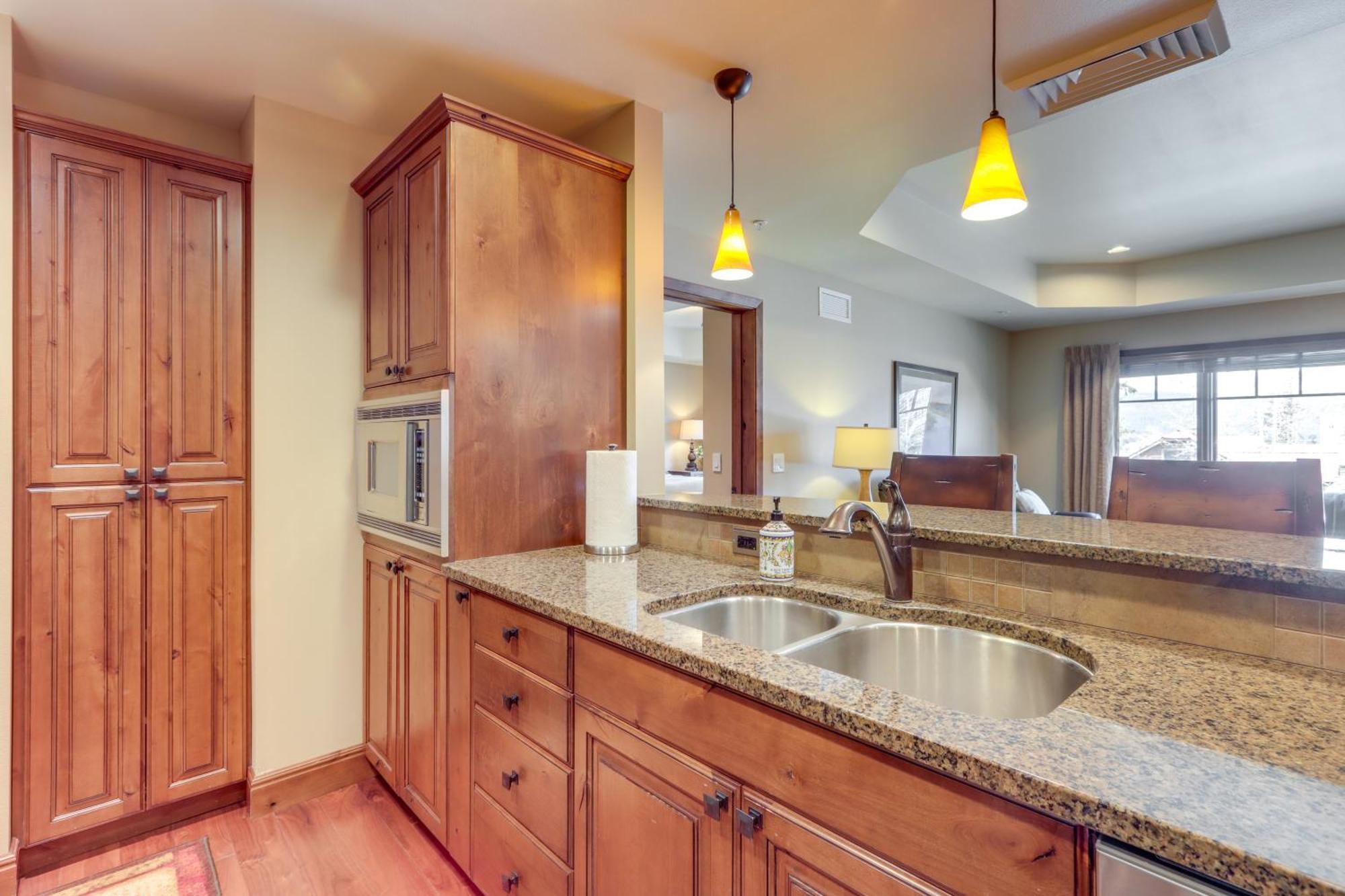 Stunning Getaway In The Heart Of Downtown Mccall Exterior photo